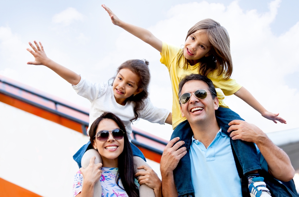 Tips Traveling Bawa Anak Supaya Anak Tak Meragam